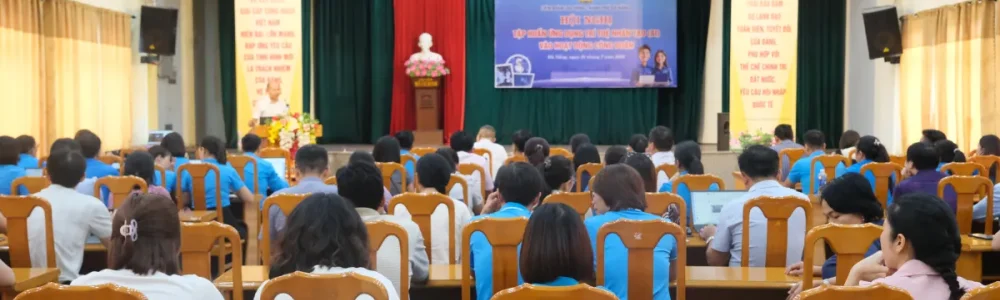 Liên đoàn Lao động thành phố tập huấn ứng dụng công nghệ thông tin và trí tuệ nhân tạo (AI) Vào hoạt động Công đoàn
