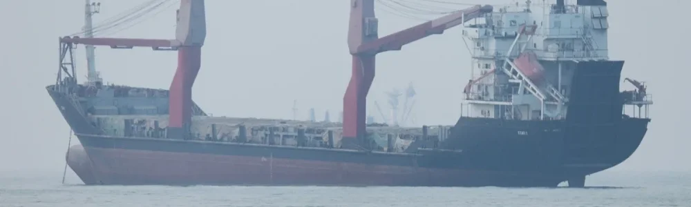 Mỹ siết trừng phạt dầu mỏ, tiền số của Iran