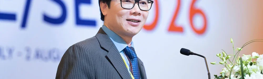GS Nguyễn Đức Khương: Cần đào tạo tư duy làm chủ công nghệ thay vì để AI dẫn dắt