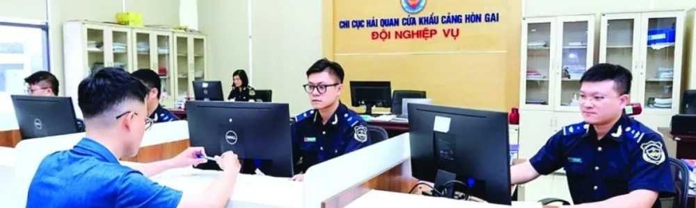 Hải quan Việt Nam: Hiện đại hóa phục vụ người dân, doanh nghiệp - Tạp chí Kinh tế
