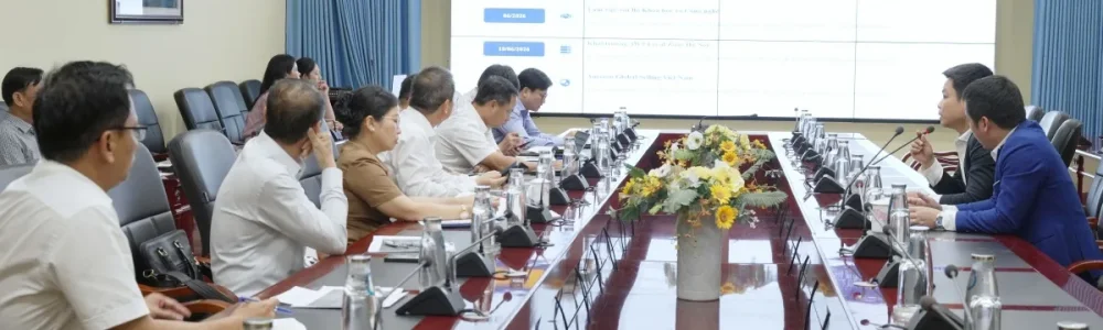 Thúc đẩy hợp tác đầu tư AI, điện toán đám mây và kinh tế số