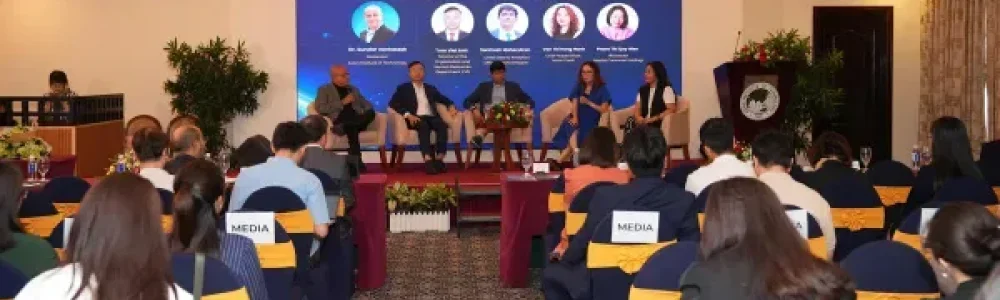 Hơn 50 lãnh đạo doanh nghiệp tìm lời giải quản trị thời A.I