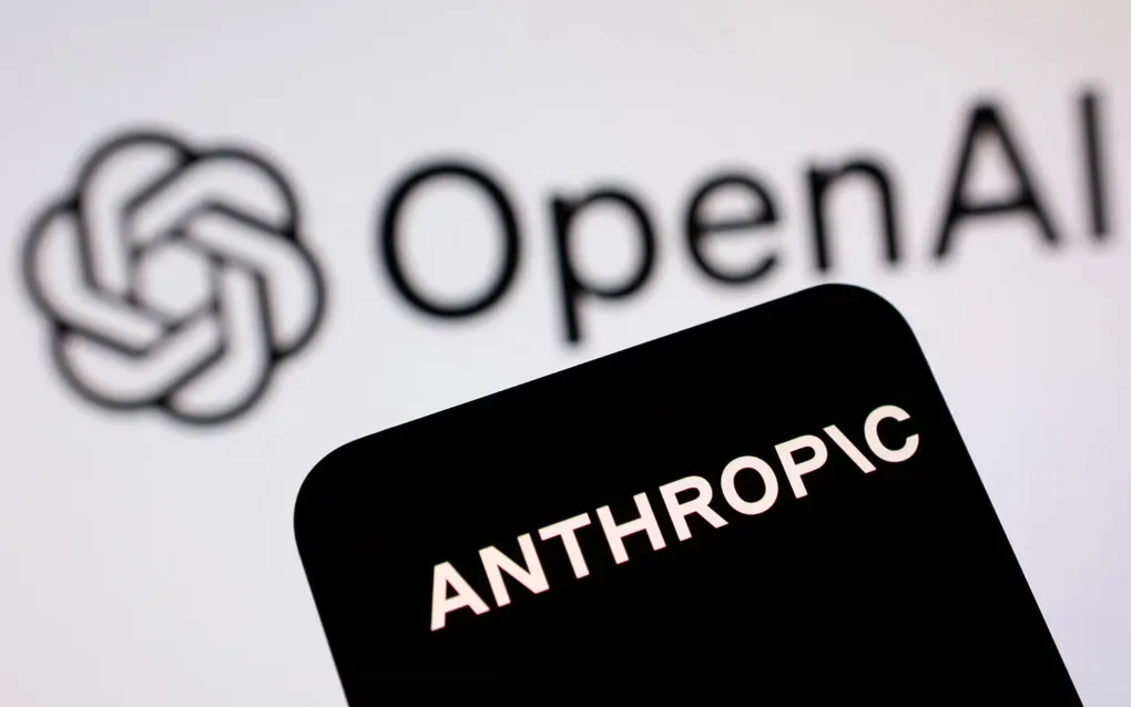 Logo công ty OpenAI và Anthropic. Ảnh: Reuters