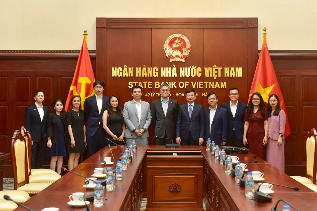 https://www.sbv.gov.vn/documents/d/sbv_portal/23-7-4-pho-thong-oc-pham-thanh-ha-tiep-chu-tich-bloomberg-khu-vuc-chau-a-thai-binh-duong.jpg