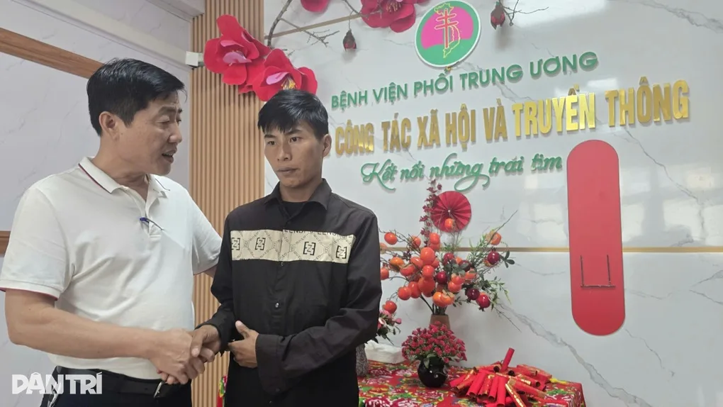 Người đàn ông viết tiếp cuộc đời sau hành trình giành lại sự sống - 1