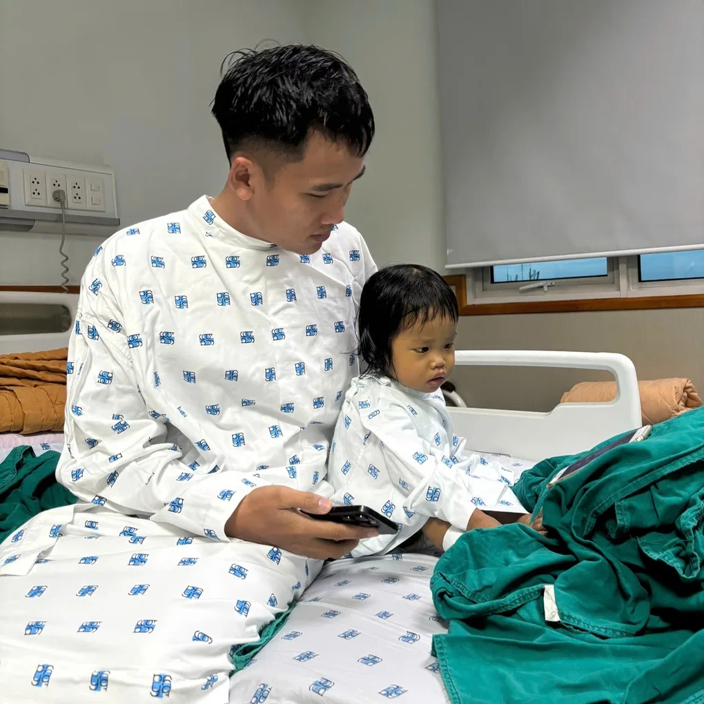 Bạn đọc Dân trí ủng hộ gần 570 triệu đồng giúp bé gái ghép gan thành công - 2