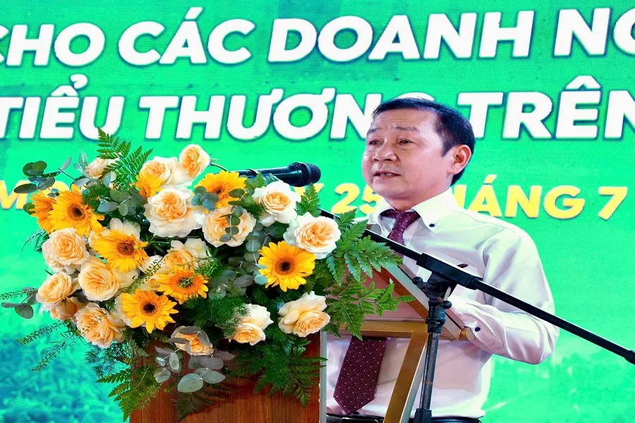 Ông Biện Tấn Tài, Phó Giám đốc Sở Công Thương tỉnh Lâm Đồng phát biểu khai mạc chương trình.
