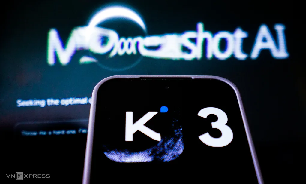 Logo Kimi K3 trên một chiếc smartphone. Ảnh: Bảo Lâm