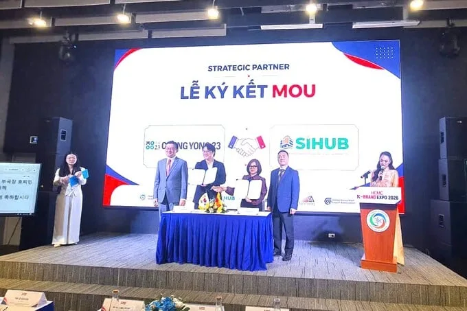 Ký kết hợp tác giữa Sihub và JBCCEI nhằm góp phần phát triển hệ sinh thái khởi nghiệp sáng tạo Việt Nam - Hàn Quốc. Ảnh Đỗ Doãn